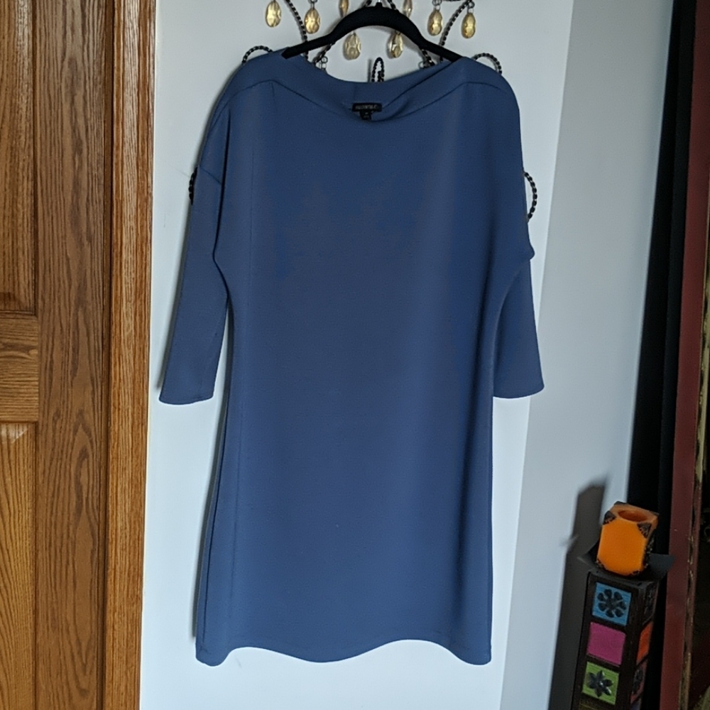 For Cynthia, Boat Neck Blue Dress (M)
